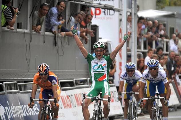 Sebastien Hinault (Frankreich Credit Agricole) gewinnt die 10. Etappe der Vuelta 2008 -  Radsport Herren Vuelta A Espana 2008, Spanienrundfahrt, Straßenradsport, Straße, Rad Gruppe 10. Etappe: Sabinanigo - Saragossa Freude,