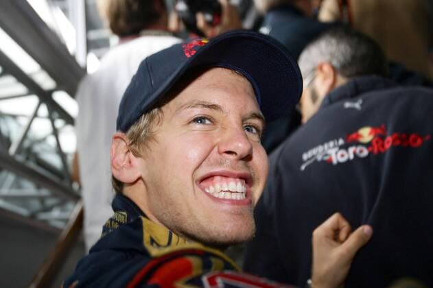 Sieger Sebastian Vettel (Deutschland Toro Rosso) strahlt - Großer Preis von Italien 2008 Motorsport Grand Prix Herren Großer Preis von Italien 2008, Formel 1 Weltmeisterschaft, F1, F, GP, WM Porträt Monza Freude,