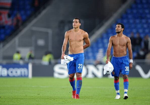 Eduardo Rubio (li.) und Carlitos (beide Basel) enttäuscht - Fußball EC 1 Herren Champions League 2008 2009, FC Basel Gruppe Basel Enttäuschung,