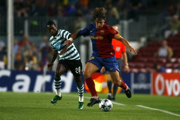 Carles Puyol (FC Barcelona, re.) gegen Yannick Djalo (Sporting Lissabon) -  - NOxONLINExUSE Fußball EC 1 Herren Champions League 2008 2009, FC Barcelona - Sporting Lissabon 3:1, Barca Gruppe Barcelona Dynamik,