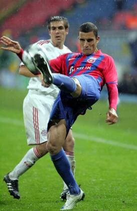 Arthuro (Steaua Bukarest) -  Fußball EC 1 Herren Champions League 2008 2009, Steaua Bukarest - FC Bayern München 0:1 Einzelbild Bukarest Dynamik,