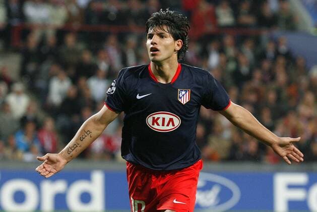 Sergio Agüero (Atletico Madrid) - Torjubel -  Fußball EC 1 Herren Champions League 2008 2009, Einzelbild Eindhoven Freude,