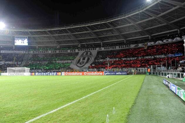 Stadio Delle Alpi - Heimspielstätte von Juventus Turin -  Fußball EC 1 Herren Champions League 2008 2009, Juve Totale Stadio Delle Alpi Turin