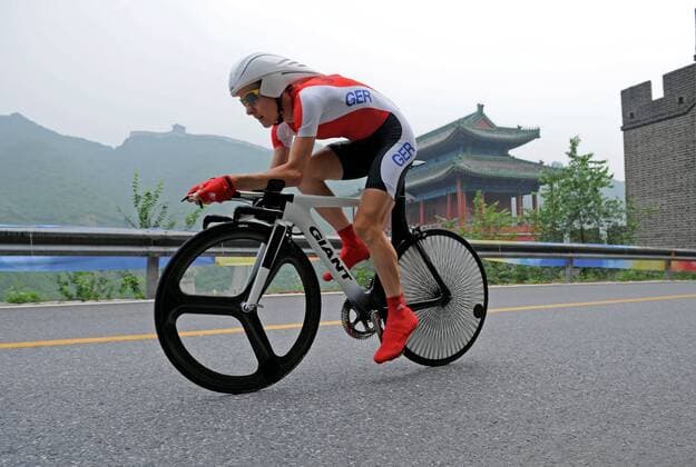 Judith Arndt (Deutschland) Radsport OS Sommer Damen Olympische Spiele Peking 2008, Sommerspiele, Straßenradsport, Straße, Rad, Nationaltrikot, Einzelbild Zeitfahren, Einzelzeitfahren Peking