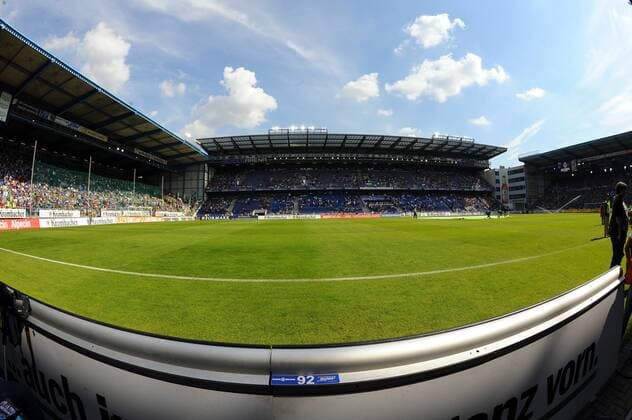 Fußball, Stadiongeschichte Arminia Bielefeld Schüco Arena - Heimspielstätte von Arminia Bielefeld Fußball 1. BL Herren Saison 2008 2009, Arminia Bielefeld Totale SchücoArena Bielefeld