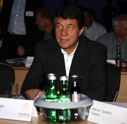 Nationaltrainer Otto Rehhagel (Griechenland) während der UEFA Konferenz der europäischen Nationaltrainer 2008 in Wien -  Fußball Herren UEFA Konferenz europäischer Nationaltrainer 2008, Tagung, Versammlung, Kongress Einzelbild Nationalteam Wien