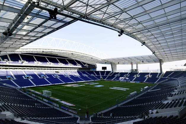 Fußball, Stadiongeschichte FC Porto Estadio Do Dragao, Heimspielstätte des FC Porto -  Fußball Herren SuperLiga 2008 2009, 1. Portugiesische Liga, FC Porto, Fotostory, Reportage, Stadionstory Totale Porto Leere,
