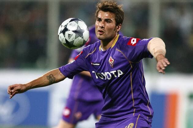 Adrian Mutu (AC Florenz) am Ball -  Fußball EC 1 Herren Champions League 2008 2009, ACF Fiorentina Einzelbild Florenz Dynamik,