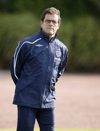 Nationaltrainer Fabio Capello (England) - EDITORIAL USE ONLY. No use with unauthorised audio, video, data, fixture lists, club league logos or live services. Online in-match use limited to 120 images, no video emulation. No use in betting, games or single club league player publications. Fußball Herren Nationalteam 2008, Training Einzelbild