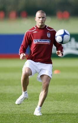 David Beckham (England) - EDITORIAL USE ONLY. No use with unauthorised audio, video, data, fixture lists, club league logos or live services. Online in-match use limited to 120 images, no video emulation. No use in betting, games or single club league player publications. Fußball Herren Nationalteam 2008, Training Einzelbild