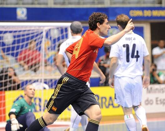 Torras (Spanien) - Torjubel - Fußball WM Herren Futsal WM 2008, Halle, Hallenfußball, Indoor, Länderspiel, Nationalteam, Nationaltrikot, Vdig Einzelbild Rio de Janeiro Freude,