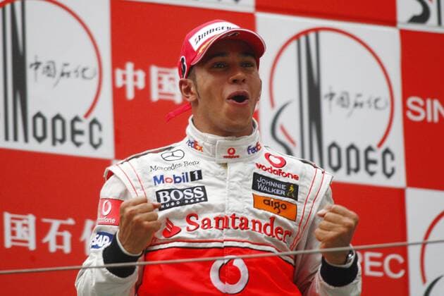 Lewis Hamilton (England McLaren Mercedes), Sieger des Grand Prix von China 2008 -  Motorsport Grand Prix Herren Großer Preis von China 2008, Formel 1 Weltmeisterschaft, F1, F, GP, WM Einzelbild Shanghai Freude,