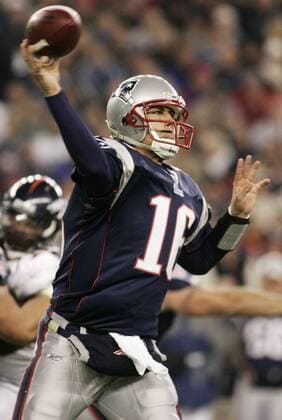 Matt Cassel (New England Patriots) -  (BOS20081020001) American Football Herren NFL 2008 2009, New England Patriots Einzelbild Foxborough Dynamik,