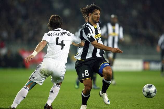 Amauri (Juventus Turin, re.) gegen Sergio Ramos (Real Madrid) -  Fußball EC 1 Herren Champions League 2008 2009, Juventus Turin - Real Madrid CF, Juve Gruppe Turin Dynamik,