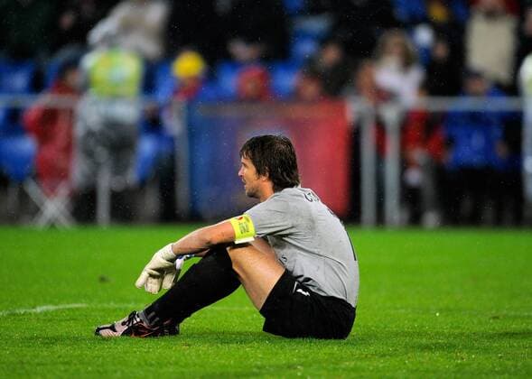 Torwart Franco Costanzo (Basel) enttäuscht - Fußball EC 1 Herren Champions League 2008 2009, FC Basel Einzelbild Basel Enttäuschung,