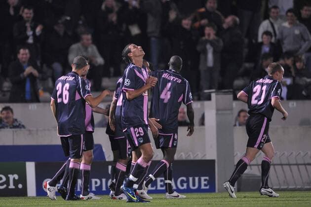 Marouane Chamakh (Bordeaux, Mitte) - Torjubel -  Fußball EC 1 Herren Champions League 2008 2009, Girondins de Bordeaux - CFR 1907 Ecomax Cluj 1:0 Gruppe Bordeaux Freude,
