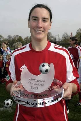 Birgit Prinz (FFC Frankfurt) - Fußballerin des Jahres 2008 Fußball 1. BL Damen Saison 2008 2009, Frauen, Frauenfußball, 1. FFC Frankfurt, Vdig Einzelbild Frankfurt M. Freude,
