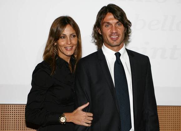 Paolo Maldini, 50. Geburtstag am 26. Juni Paolo Maldini (Italien AC Mailand) mit seiner Ehefrau Adriana während der Auszeichnung Il Bello del Calcio 2008 -  Fußball Herren Il Bello del Calcio 2008, Preisverleihung, Auszeichnung, Spielerauszeichnung, Ehrung, Spielerehrung Gruppe Mailand