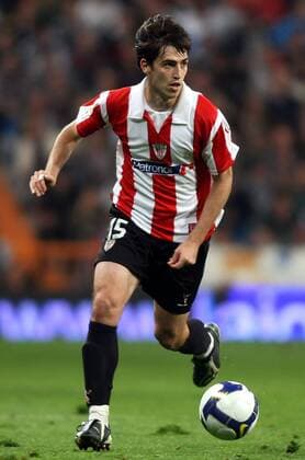 Andoni Iraola (Bilbao) am Ball -  (pan28477) Fußball Herren Primera Division 2008 2009, 1. Spanische Liga, Athletic Bilbao Einzelbild Madrid Dynamik,