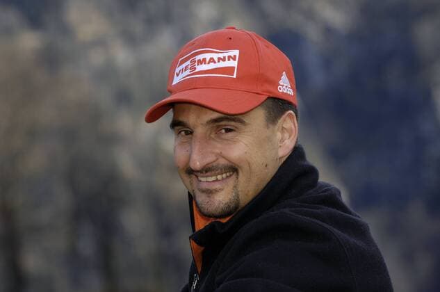 Georg Hackl (Deutschland) Rennrodeln Herren Fotoshooting 2008 Porträt Freude,