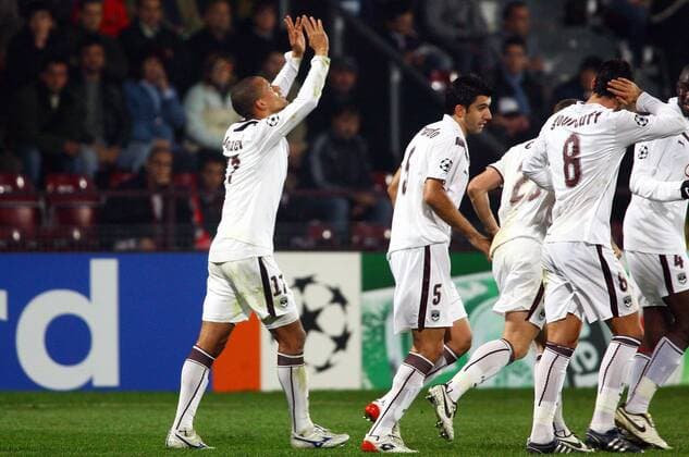 Wendel (Bordeaux, li.) - Torjubel -  (pan28587) Fußball EC 1 Herren Champions League 2008 2009, Girondins de Bordeaux Gruppe Cluj Napoca Freude,