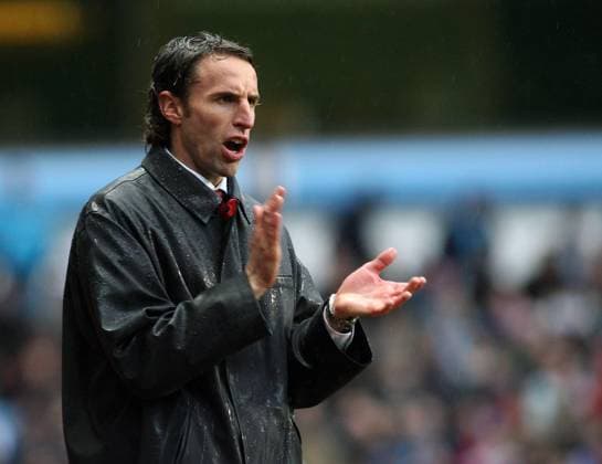 Trainer Gareth Southgate (Middlesbrough) applaudiert -  Fußball Herren English Premier League 2008 2009, 1. Englische Liga, FC Middlesbrough Einzelbild Birmingham Freude,