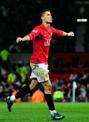 Cristiano Ronaldo (Manchester United) - Torjubel - EDITORIAL USE ONLY. No use with unauthorised audio, video, data, fixture lists, club league logos or live services. Online in-match use limited to 120 images, no video emulation. No use in betting, games or single club league player publications. Fußball Herren English Premier League 2008 2009, 1. Englische Liga, ManU Einzelbild Manchester Freude,