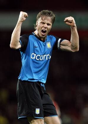 Martin Laursen (Aston Villa) - Schlussjubel - EDITORIAL USE ONLY. No use with unauthorised audio, video, data, fixture lists, club league logos or live services. Online in-match use limited to 120 images, no video emulation. No use in betting, games or single club league player publications. Fußball Herren English Premier League 2008 2009, 1. Englische Liga Einzelbild London Kraft Freude, Begeisterung,