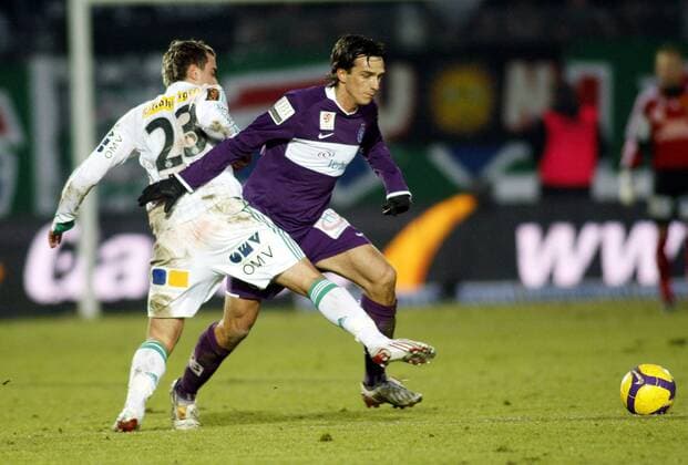 Milenko Acimovic (Austria Wien, re.) und Andreas Dober (Rapid Wien) -  Fußball Herren Bundesliga 2008 2009, 1. Österreichische Liga, FK Austria Wien - SK Rapid Wien 2:2 Gruppe o0 Derby, Lokalderby, Ortsderby, Stadtderby, Wien Dynamik,