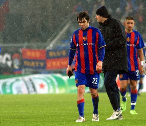 Ivan Ergic (li.) und Marco Streller (beide Basel, Mitte) Fußball EC 1 Herren Champions League 2008 2009, FC Basel Gruppe Basel 