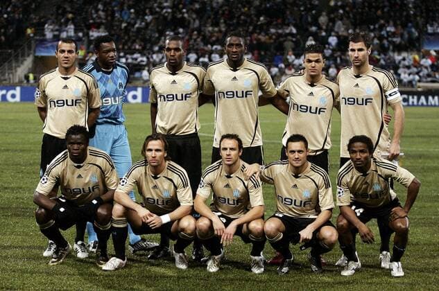 Mannschaftsbild Marseille, hi.v.li.: Vitorino Hilton, Torwart Steve Mandanda, Ronald Zubar, Mamadou Samassa, Hatem Ben Arfa, Lorik Cana; vorn: Taye Taiwo, Boudewijn Zenden, Laurent Bonnart, Karim Ziani, Bakary Kone - (pan29075) Fußball EC 1 Herren Champions League 2008 2009, OM, Olympique Totale Marseille