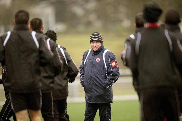 Trainer Luis Fernandez (Reims, Mitte) -  Fußball Herren Ligue Deux 2008 2009, 2. Französische Liga, Stade de Reims Gruppe Reims