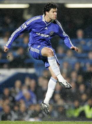 Michael Ballack (Chelsea) - EDITORIAL USE ONLY. No use with unauthorised audio, video, data, fixture lists, club league logos or live services. Online in-match use limited to 120 images, no video emulation. No use in betting, games or single club league player publications. Fußball Herren English Premier League 2008 2009, 1. Liga, Chelsea FC London Einzelbild London Dynamik,