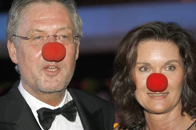 Ulrike Nasse Meyfahrth und Ehemann Roland Nasse (beide Deutschland) mit roten Nasen auf dem Ball des Sports 2009 Leichtathletik Damen Ball des Sports 2009, Sportball, Gala, Sportgala Gruppe Wiesbaden Komik,