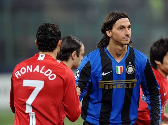 Zlatan Ibrahimovic (Inter Mailand, re.) und Cristiano Ronaldo (Manchester United) -  Fußball EC 1 Herren Champions League 2008 2009, FC Internazionale Mailand - Manchester United, Manu Gruppe Mailand