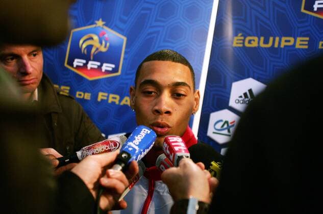 Guillaume Hoarau (Frankreich) -  (pan30721) Fußball Herren Nationalmannschaft 2009, Pressekonferenz, Pressetermin Einzelbild Clairefontaine