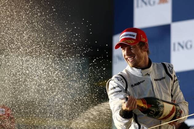 Jenson Button (England Brawn GP), Sieger des GP von Australien 2009 Motorsport Grand Prix Herren Großer Preis von Australien 2009, Formel 1 Weltmeisterschaft, F1, F, GP, WM Einzelbild Albert Park Melbourne Freude, Begeisterung,
