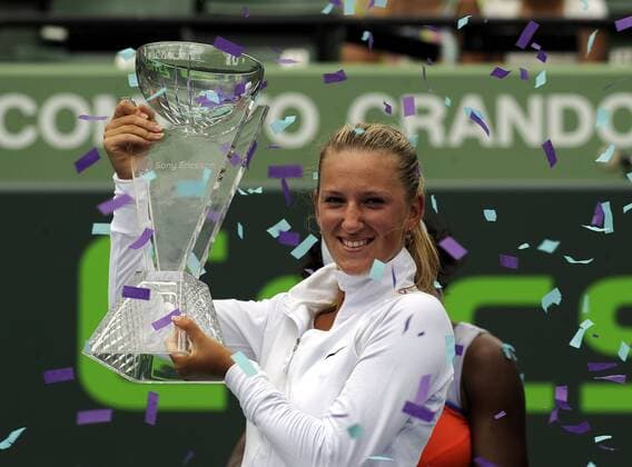 Victoria Azarenka (Weißrussland) gewinnt die Sony Ericsson Open 2009 Tennis Damen Sony Ericsson Open 2009, WTA Tour, Finale Einzelbild Key Biscayne Miami Freude,