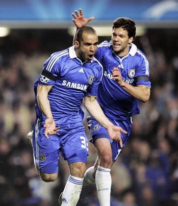 Alex (li.) und Michael Ballack (beide Chelsea) - Torjubel - EDITORIAL USE ONLY. No use with unauthorised audio, video, data, fixture lists, club league logos or live services. Online in-match use limited to 120 images, no video emulation. No use in betting, games or single club league player publications. Fußball EC 1 Herren Champions League 2008 2009, Chelsea FC London Gruppe London Freude, Begeisterung
