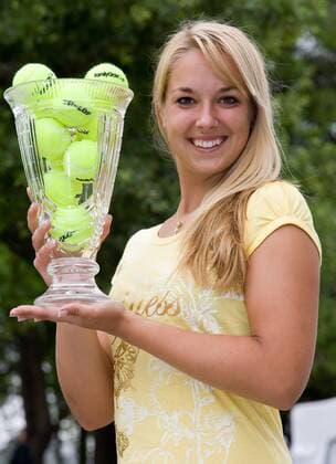 Sabine Lisicki (Deutschland) - Siegerin des Family Circle Cup 2009 - - ZUMAa55 Tennis Damen Family Circle Cup 2009, WTA Tour, Finale Einzelbild Charleston