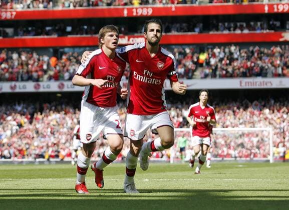 Andrey Arshavin (li.) und Cesc Fabregas (beide Arsenal) - Torjubel - EDITORIAL USE ONLY. No use with unauthorised audio, video, data, fixture lists, club league logos or live services. Online in-match use limited to 120 images, no video emulation. No use in betting, games or single club league player publications. Fußball Herren English Premier League 2008 2009, 1. Englische Liga, Arsenal FC London Gruppe London Freude,