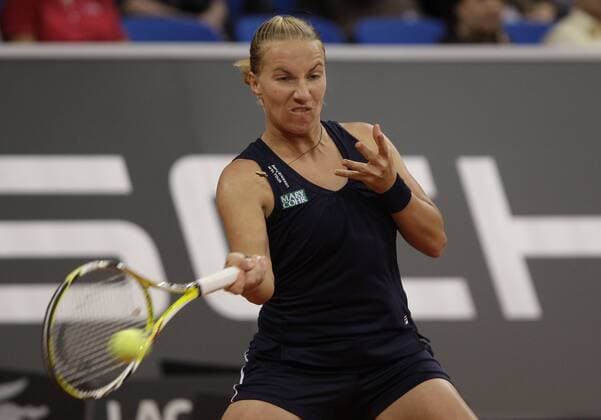 Svetlana Kuznetsova (Russland) Tennis Damen Porsche Grand Prix 2009, WTA Tour Einzelbild Stuttgart Dynamik,