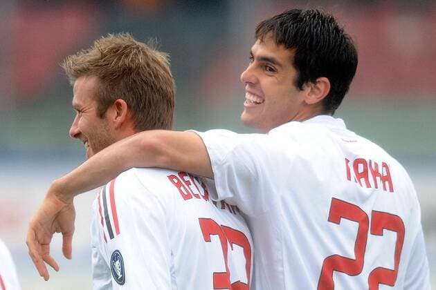 Kaka (re.) und David Beckham (beide AC Mailand) - Torjubel -  Fußball Herren Serie A 2008 2009, 1. Liga, Milan Gruppe Catania Freude,