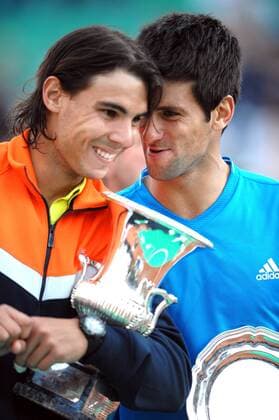 Rafael Nadal (Spanien, li.) gewinnt gegen Novak Djokovic (Serbien) die Internazionali BNL d Italia 2009 - (AS7002) Tennis Herren Internazionali BNL d Italia 2009, dItalia, Masters Series, ATP Tour Gruppe Rom Freude,