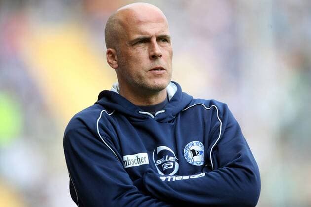Trainer Michael Frontzeck (Bielefeld) Fußball 1. BL Herren Saison 2008 2009, Arminia Bielefeld Einzelbild Bielefeld