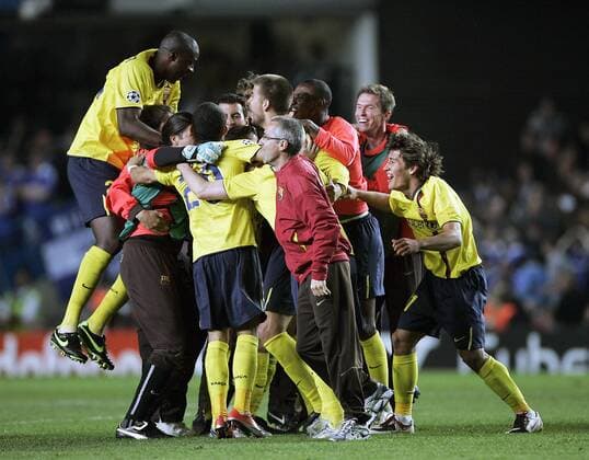 Schlußjubel FC Barcelona - EDITORIAL USE ONLY. No use with unauthorised audio, video, data, fixture lists, club league logos or live services. Online in-match use limited to 120 images, no video emulation. No use in betting, games or single club league player publications. Fußball EC 1 Herren Champions League Halbfinale 2008 2009, Barca Gruppe London Freude, Begeisterung,