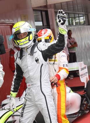Jenson Button (England Brawn GP) - Pole Position beim GP von Spanien 2009 Motorsport Grand Prix Herren Großer Preis von Spanien 2009, Formel 1 Weltmeisterschaft, F1, F, GP, WM, Qualifying Einzelbild Circuit de Catalunya Barcelona Freude,