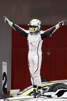 Jenson Button (England Brawn GP) - Sieger Großer Preis von Spanien 2009 Motorsport Grand Prix Herren Großer Preis von Spanien 2009, Formel 1 Weltmeisterschaft, F1, F, GP, WM, Einzelbild Circuit de Catalunya Barcelona Freude,