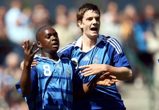 Neeskens Kebano (li.) und Benjamin Jeannot (beide Frankreich U17) - Torjubel Fußball EM Herren U17 EM 2009, U 17, Junioren, Jugend Nachwuchs, Länderspiel Nationalteam, Nationaltrikot Gruppe Taucha Freude,