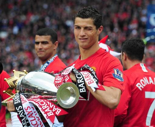 Cristiano Ronaldo (Manchester United) bejubelt die englische Meisterschaft 2009 - EDITORIAL USE ONLY. No use with unauthorised audio, video, data, fixture lists, club league logos or live services. Online in-match use limited to 120 images, no video emulation. No use in betting, games or single club league player publications. Fußball Herren English Premier League 2008 2009, 1. Englische Liga, ManU, Manchester United Einzelbild Manchester